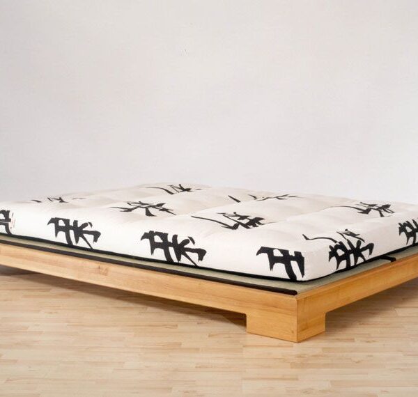 cama Kumiko
